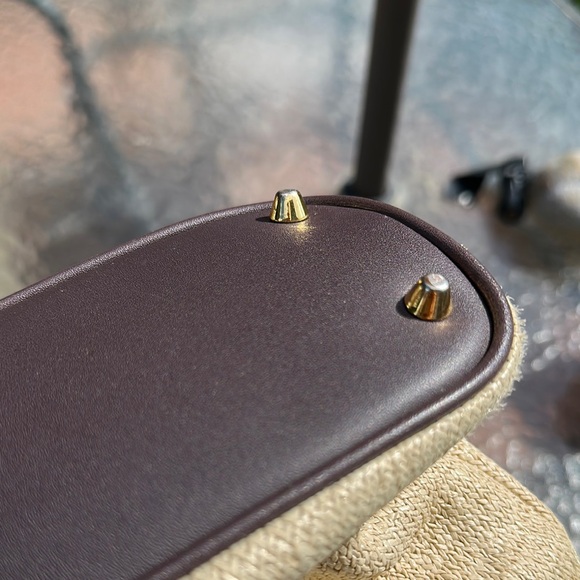 Etienne Aigner Cream and Brown Crossbody Bag - Picture 8 of 9